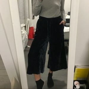 anthropologie blue velvet culottes